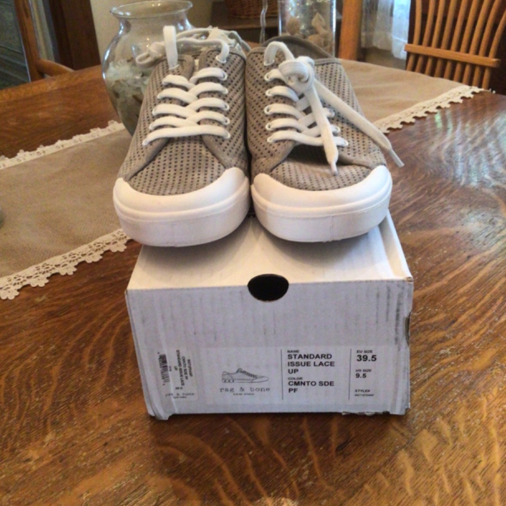 Womens rag&bone Standard Issue Laceup Suede Sneaker in CMNTO sz 9.5 - Picture 10 of 10